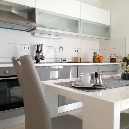 Apartment By The Sea Rukavac, - 15369